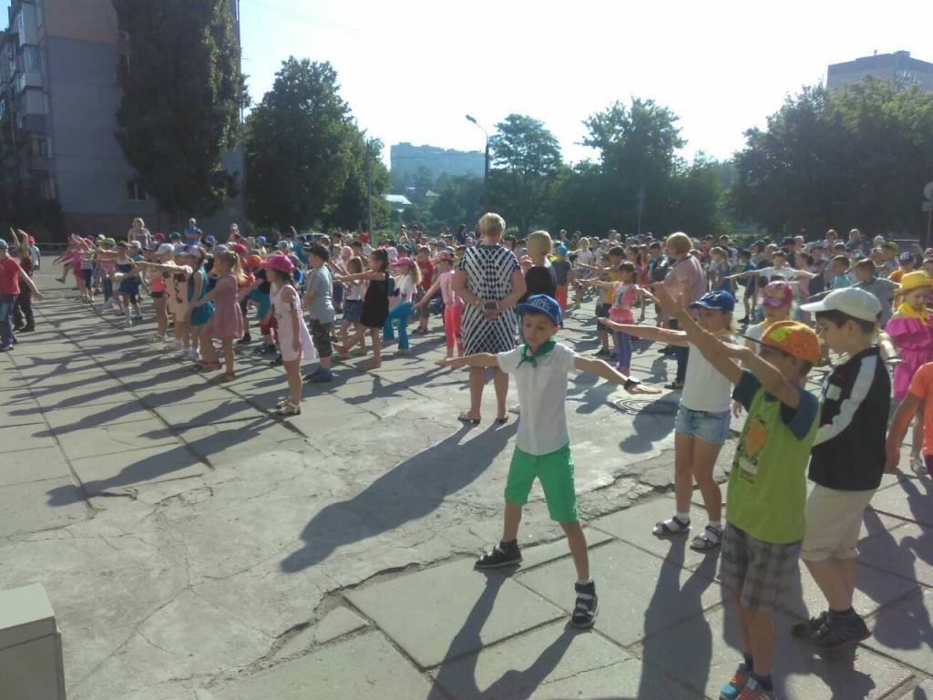 IMG-9ee44b499337052c072dda6ab3c85df4-V.jpg